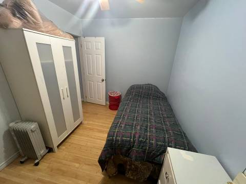 Comfort Homestay Room - Bison Dr, Toronto