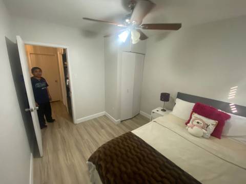 Premium Homestay Room - Lanyard Rd, Toronto